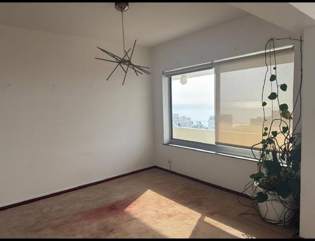 2 BEDROOM PROPERTY TO RENT IN BANTRY BAY